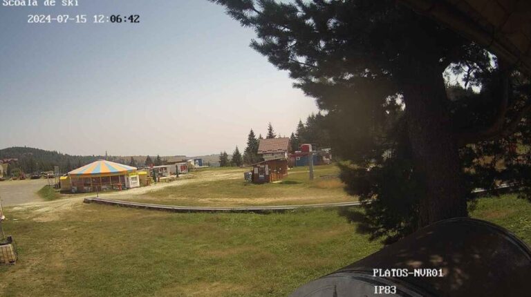 Webcam Pârtia Platoș Școala de Schi Păltiniș Arena